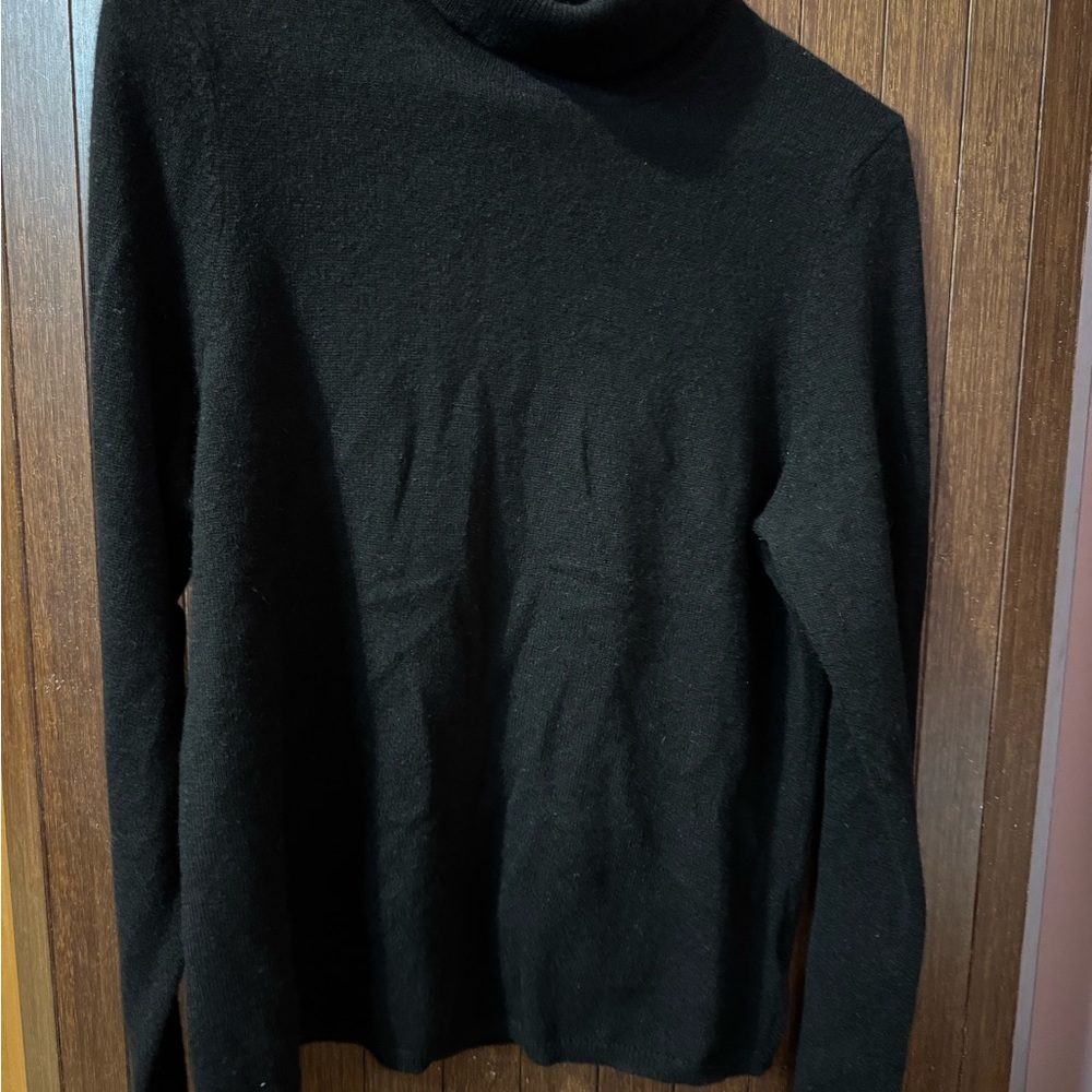 Charter Club Black Cashmere Sweater
